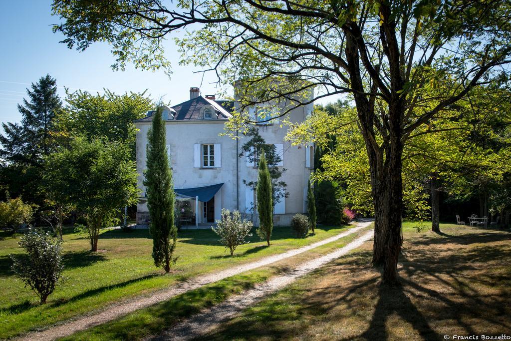 Вилла Chateau De La Comtesse Saint-Martin-Petit Экстерьер фото